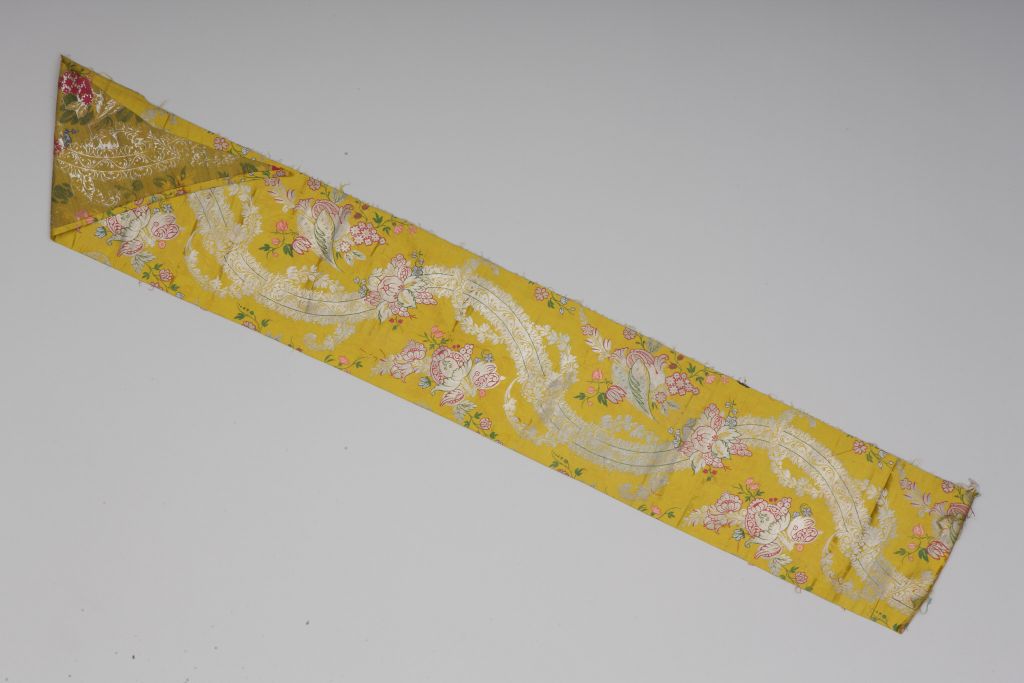 图片[1]-Bright yellow ocean pattern Jinbao brocade-China Archive